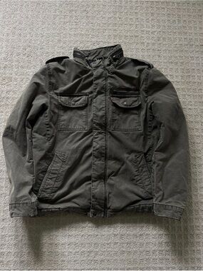 Levi's Men's Military Style Jacket Sherpa lined trucker jacket coat size large